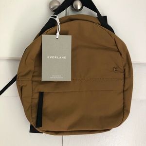 Everlane mini backpack *NWT*